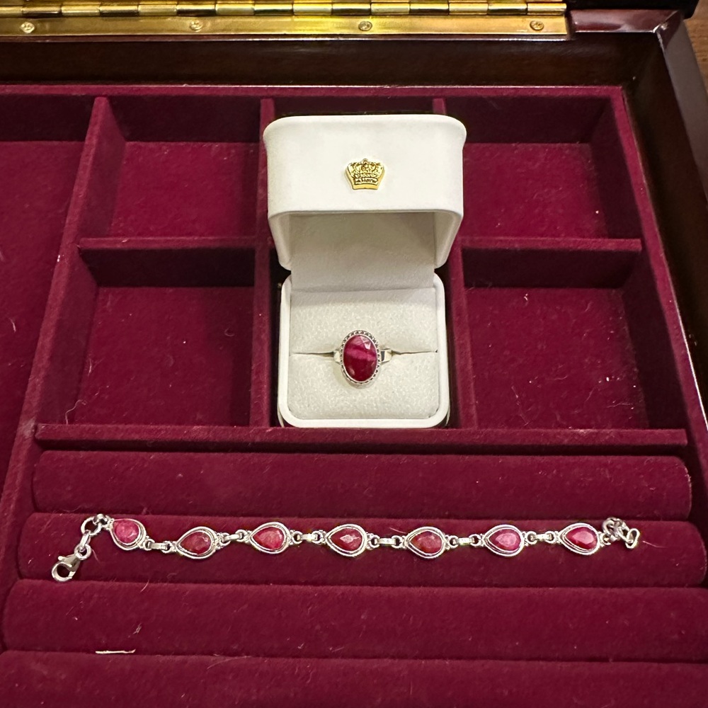Vtg HUGE Natural Ruby Ring in Sterling Silver